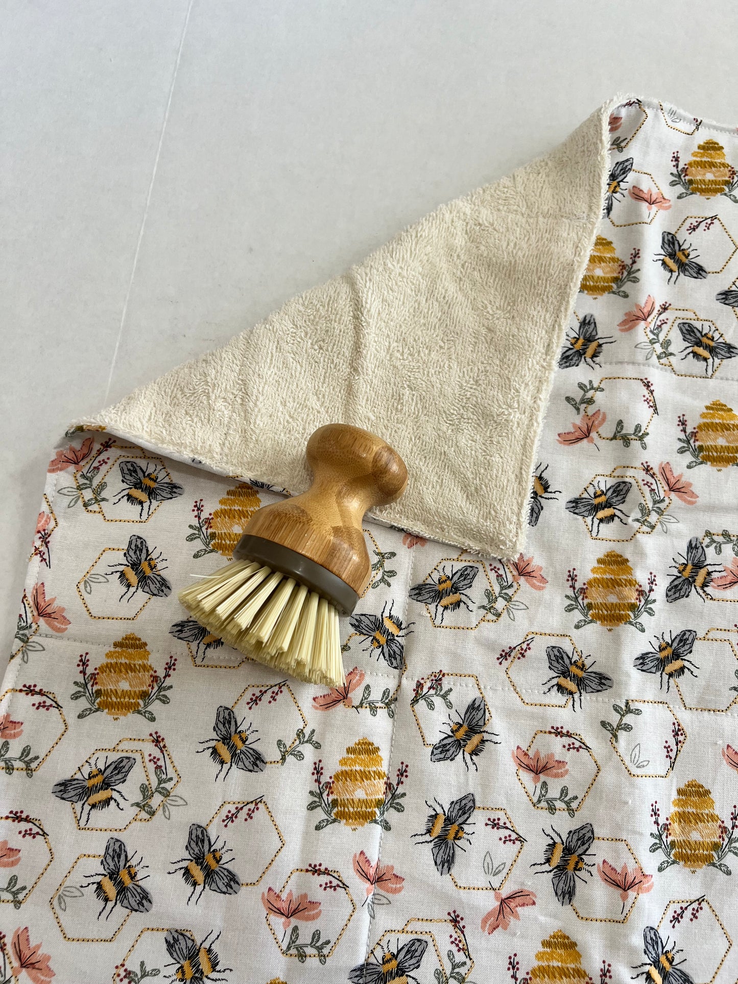 Embroidered Bee Drying Mat