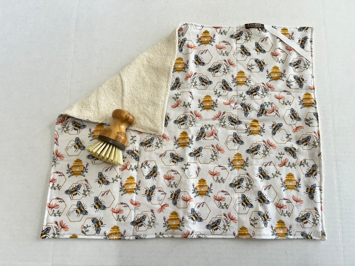 Embroidered Bee Drying Mat