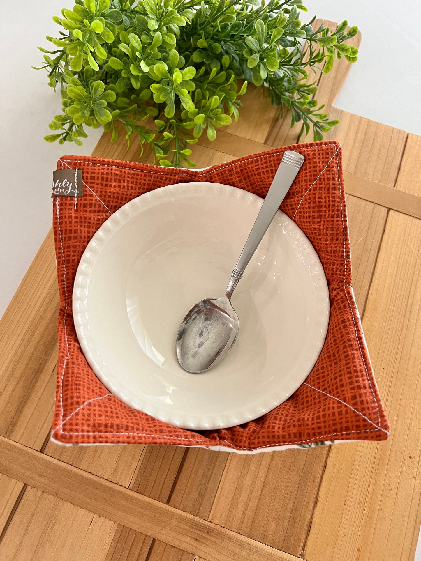 Emily Florals Bowl Cozy