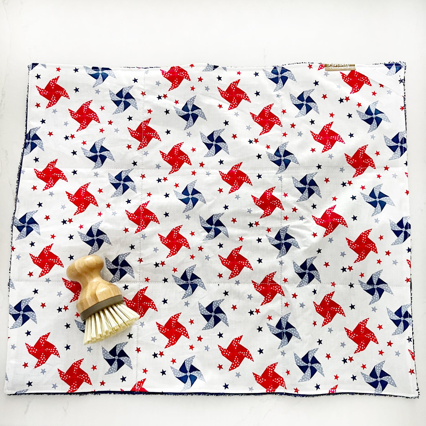 Patriotic Pinwheel Drying Mat
