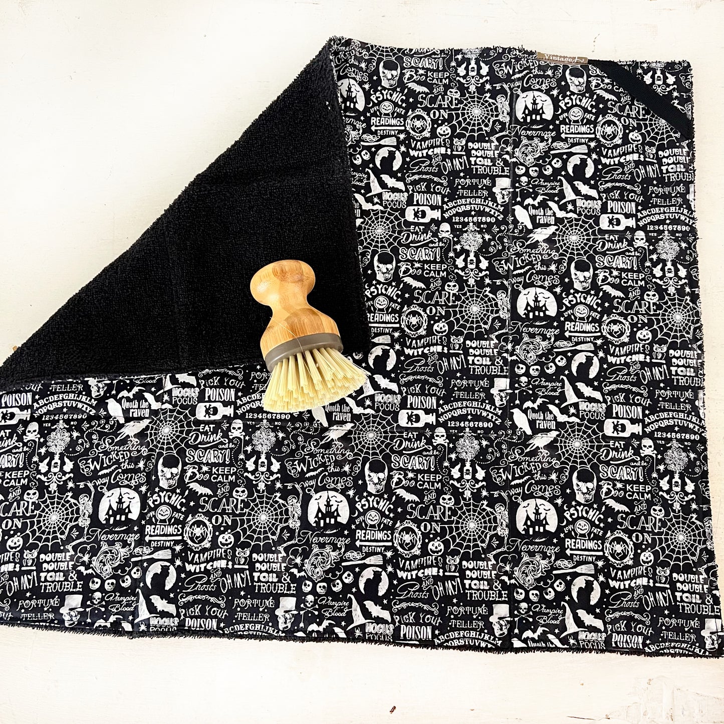 Halloween Words Drying Mat
