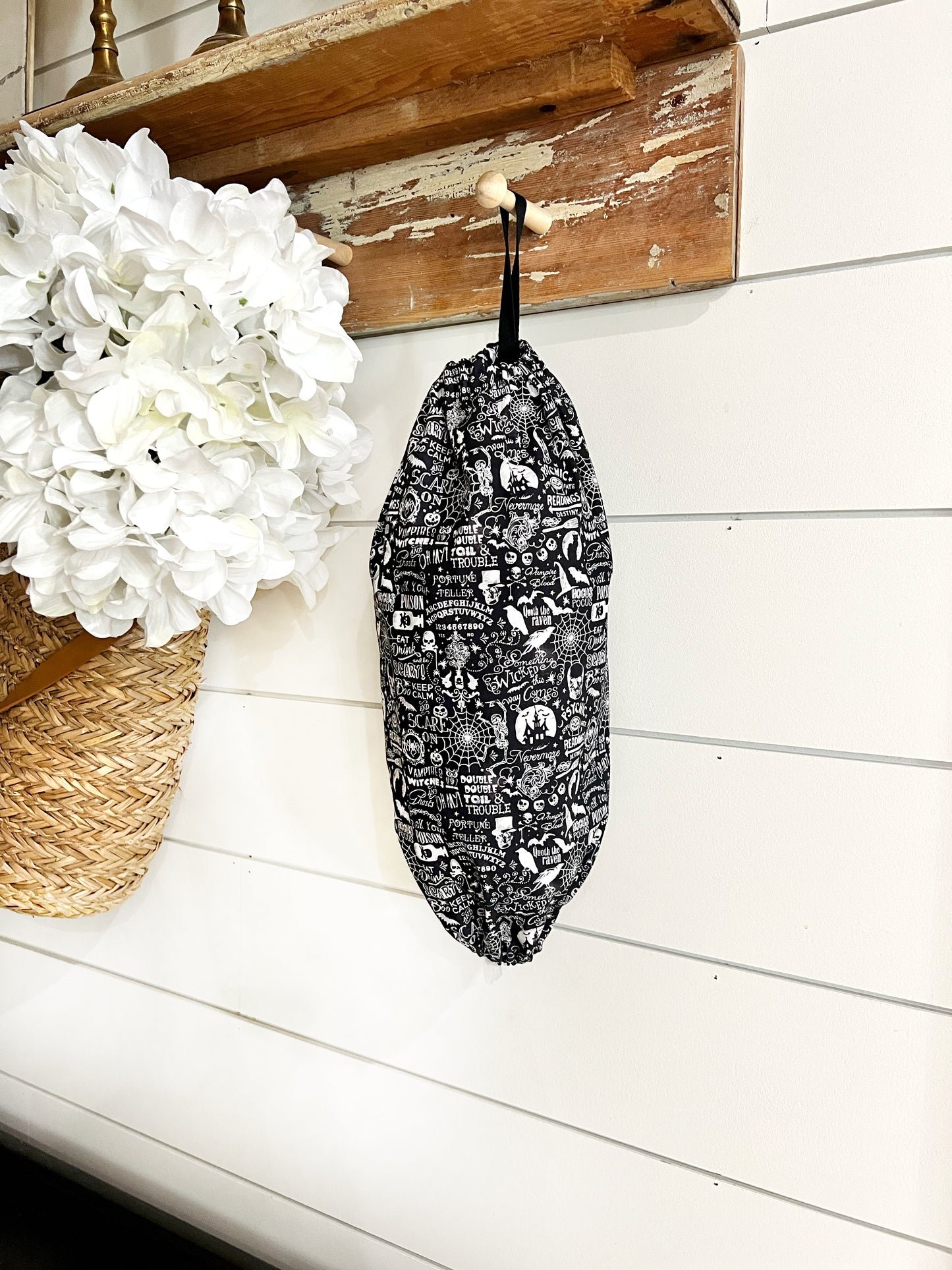 Halloween Words Bag Holder