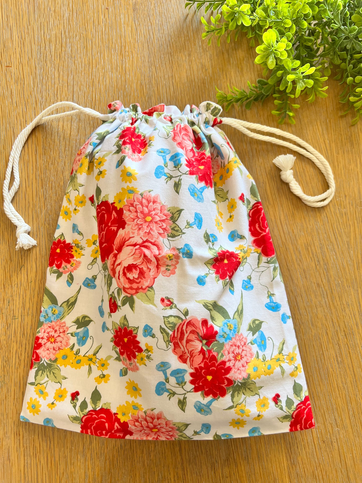 Sweet Rose Bread Bag