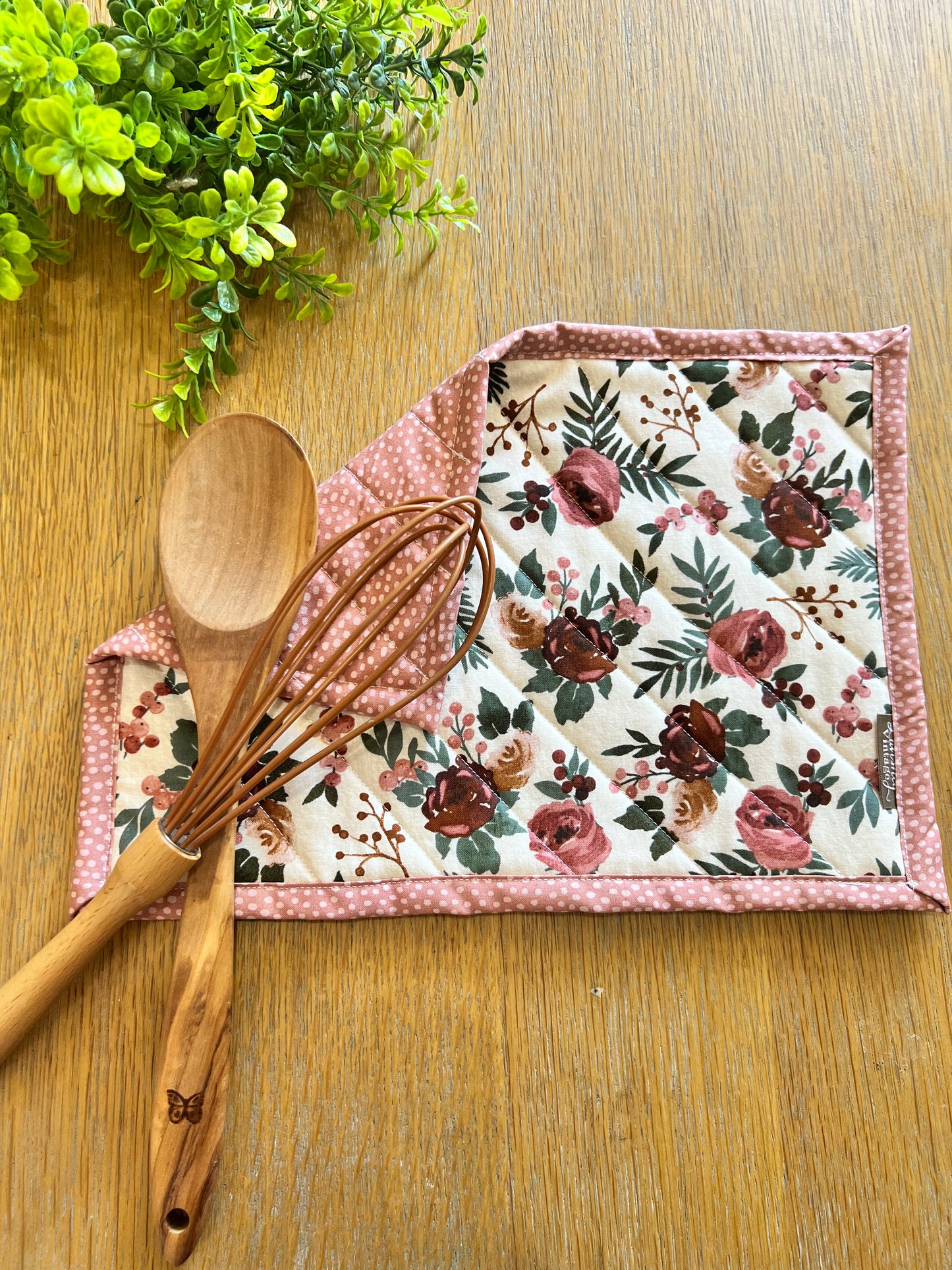 Mauve Florals Hot Pad