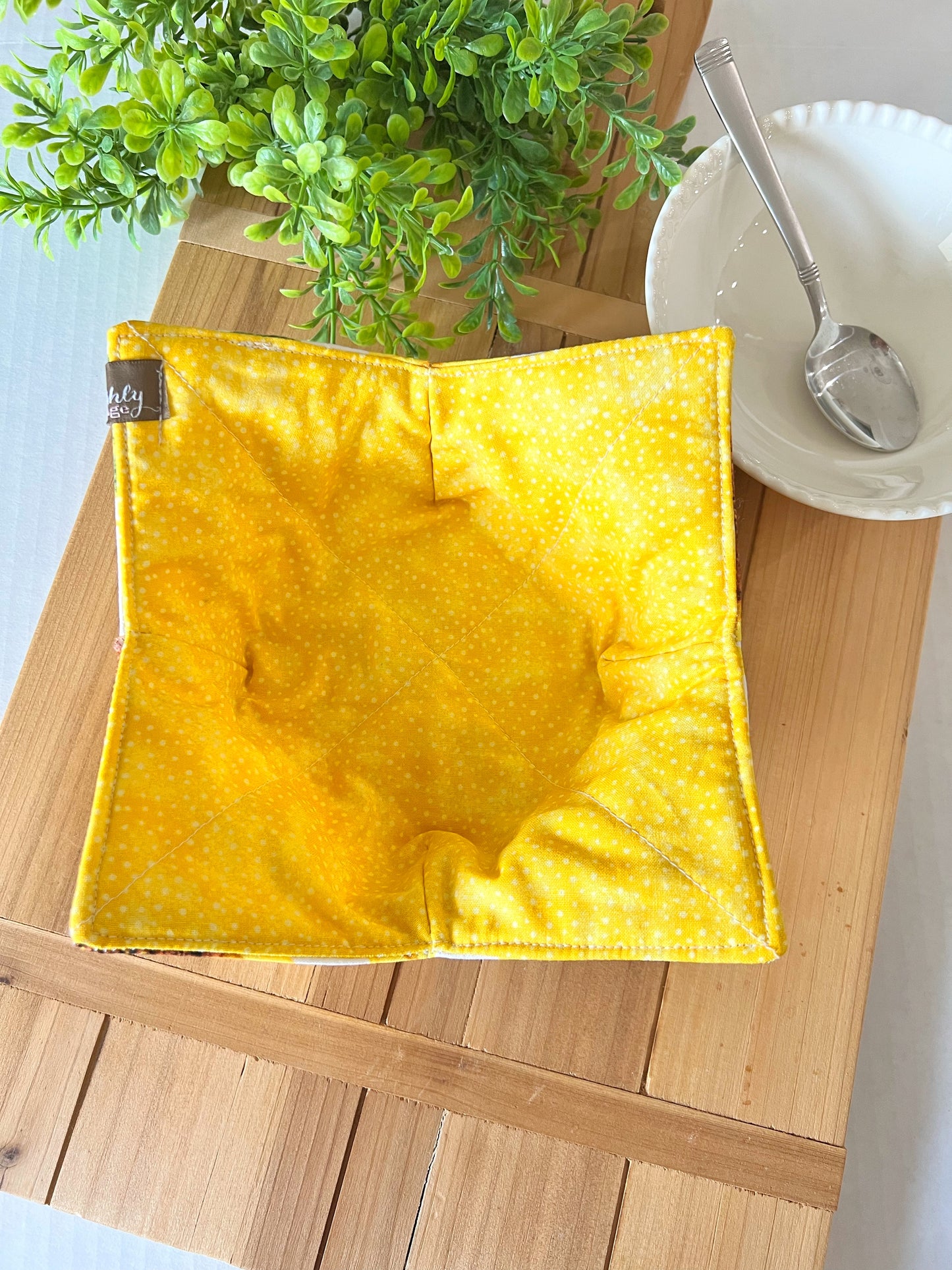 Large Sunflower Bowl Cozy