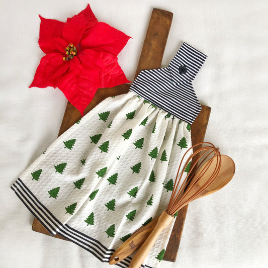 Christmas trees with stripes Towel