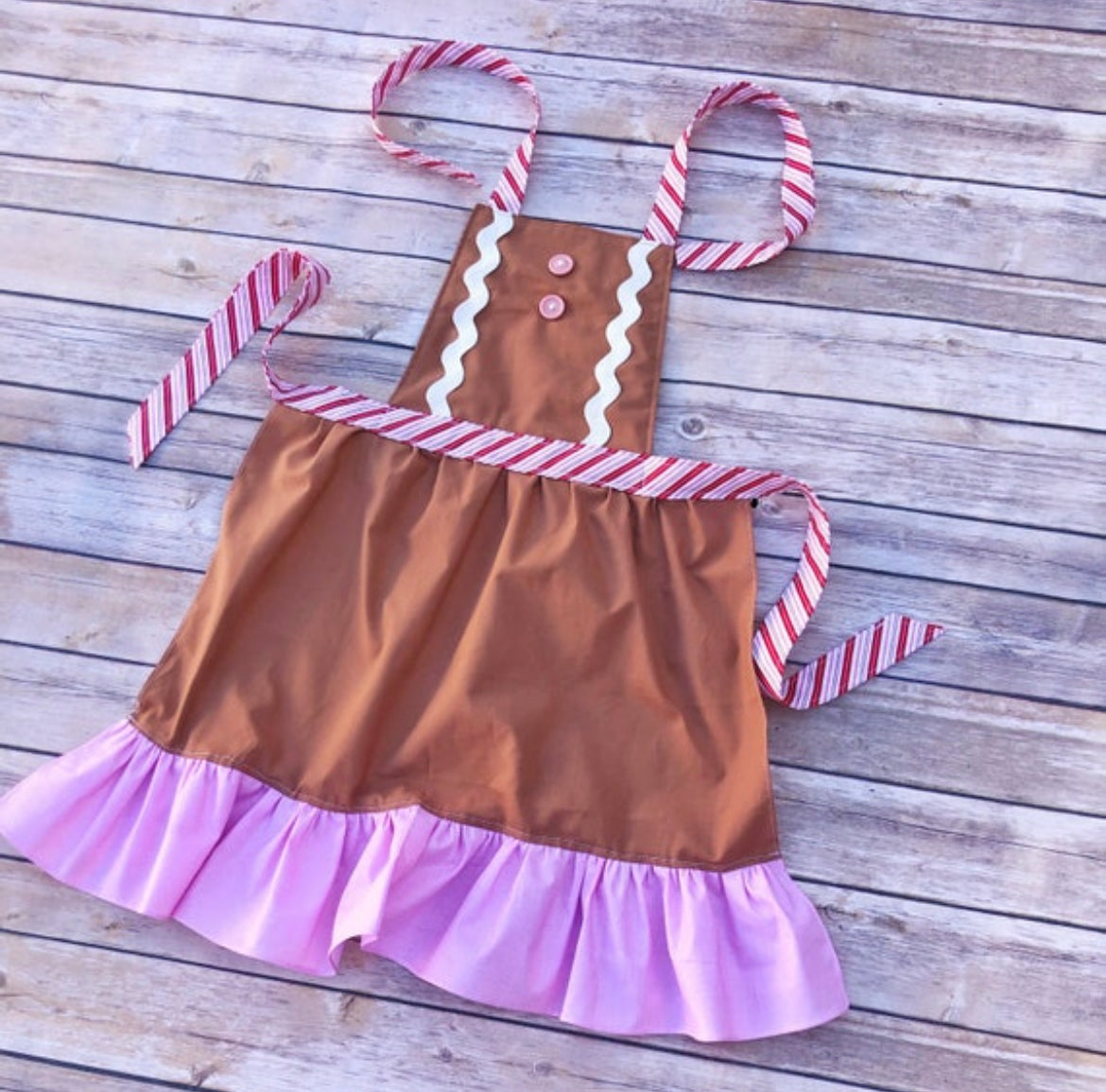 Kids gingerbread apron