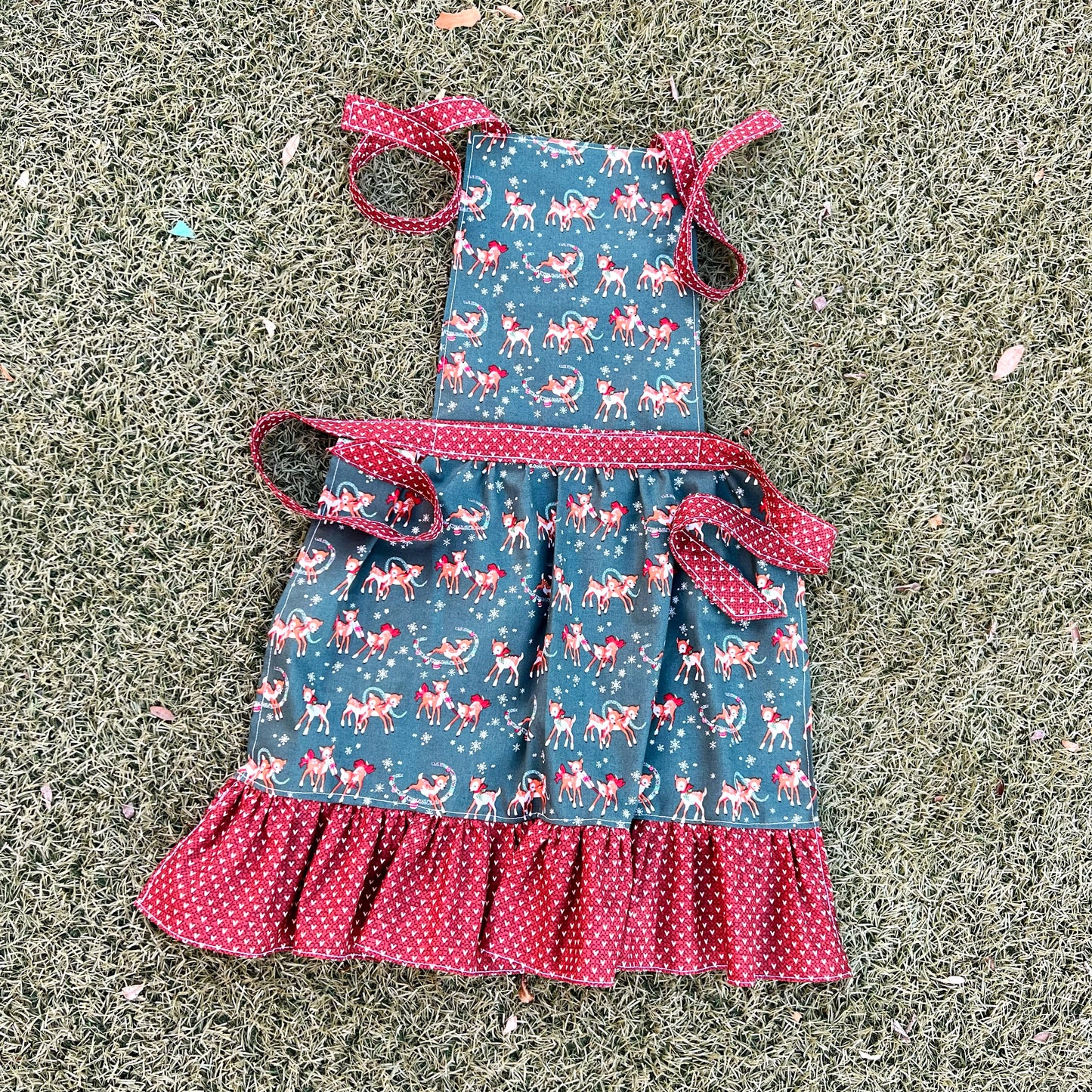 Vintage Deer Kid apron